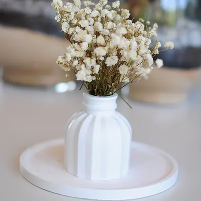 Meadow Bloom Ribbed Vase & Nesting Tray Set primary image