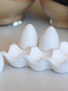 Beginnings Matte Egg & Crate Set