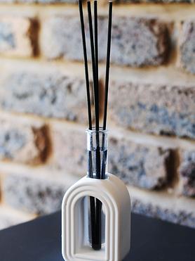 The Portal Arched Propagation Vase