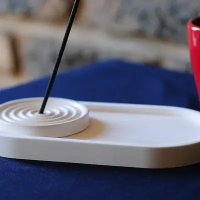 The Zen Ripple Incense Burner & Oval Gallery Tray primary image