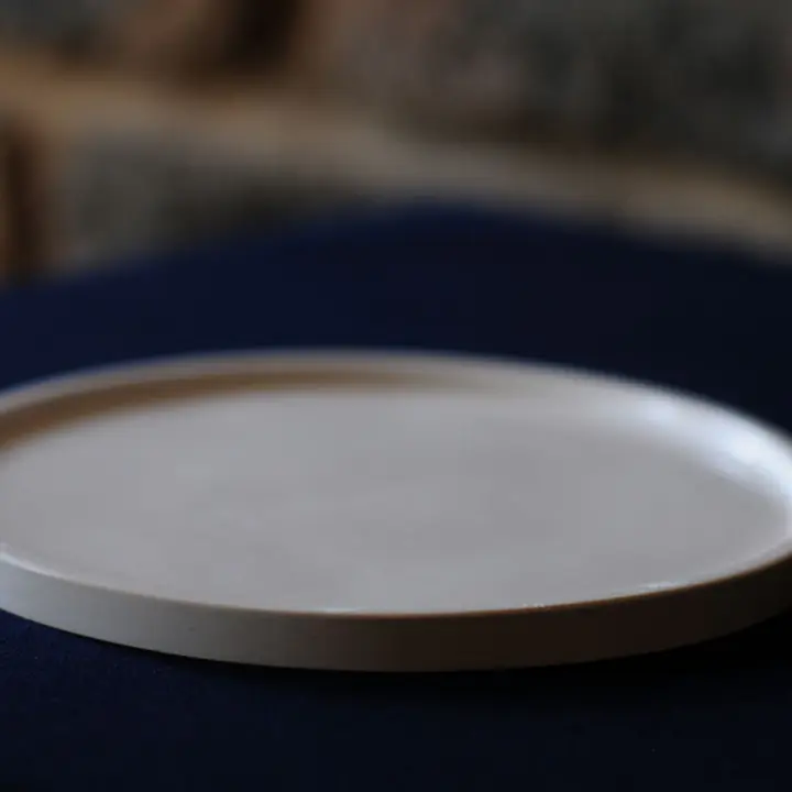 Medium Round Tray - Master