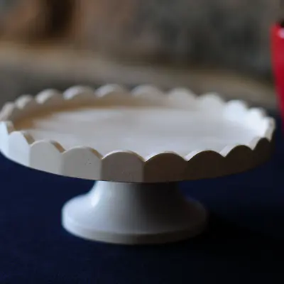 Scalloped Tray on Stand primary image