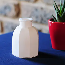 Large Ribbed Vase - Master