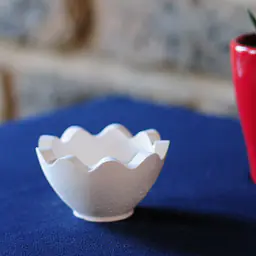 Small Cracked Egg Bowl/Lid - Master
